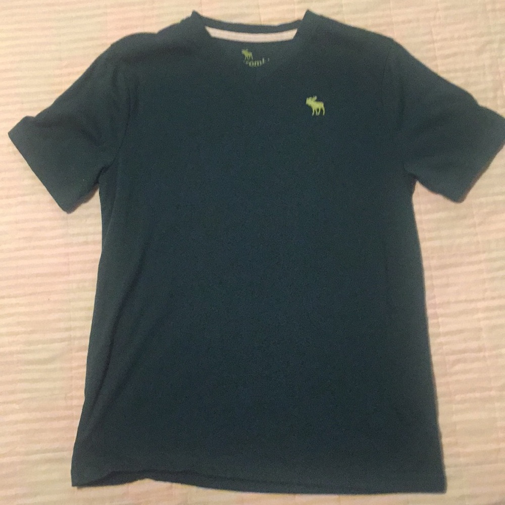 Abercrombie v-neck T-shirt.